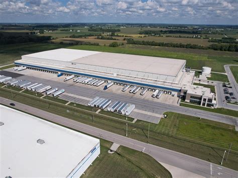 Interstate warehouse - Interstate Warehousing and Tippmann Group announced an expansion project at Interstate Warehousing’s largest cold storage warehouse in Indianapolis (Franklin), Ind. The 309,000-square-foot expansion will be the largest expansion at one time that this facility has ever seen, and it will add more than 48,000 pallet positions in order …